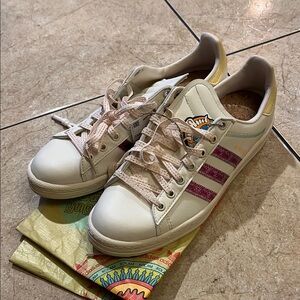 adidas campus kolam White and Pink Sneakers